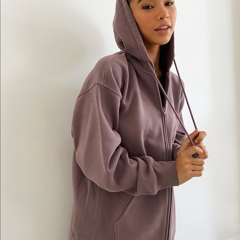 Aritzia TNA cozyaf boyfriend zip hoodie